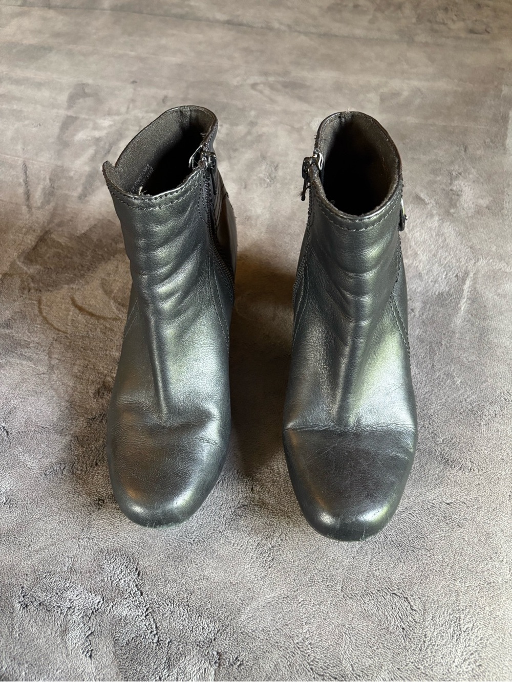 Clark’s Women’s Black Leather Heeled Bootie, Size 8 - Picture 5 of 7